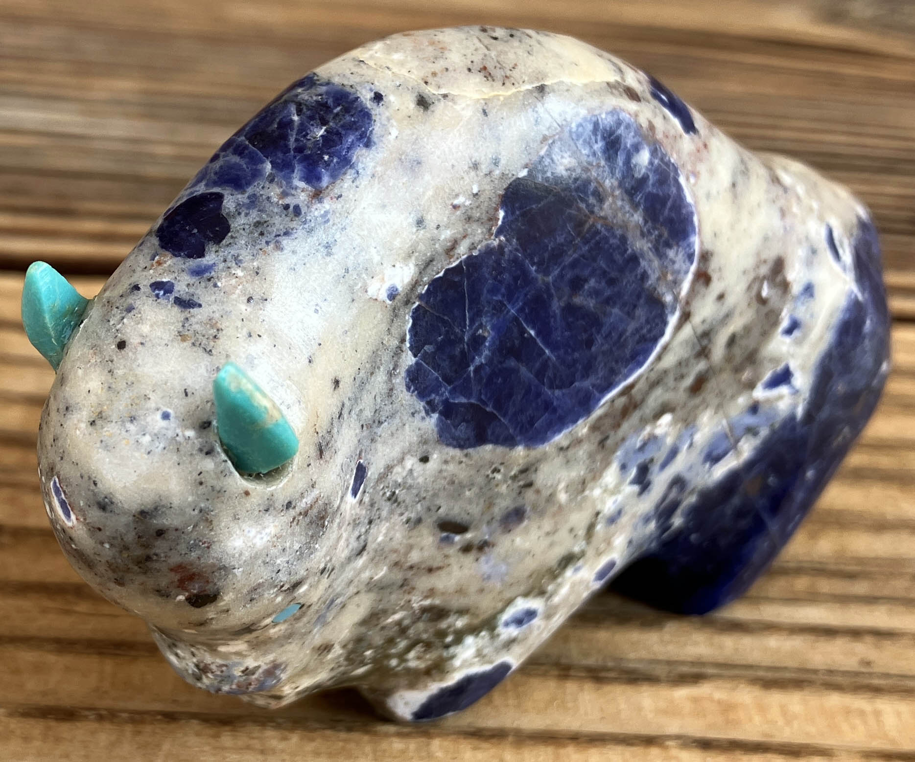 Lynn Quam | Zuni Buffalo Fetish | Penfield Gallery of Indian Arts | Albuquerque, New Mexico